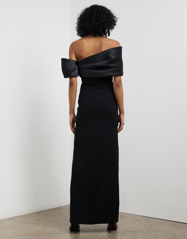 Solace London Alexis Gown- Black - Dresses 4 Hire